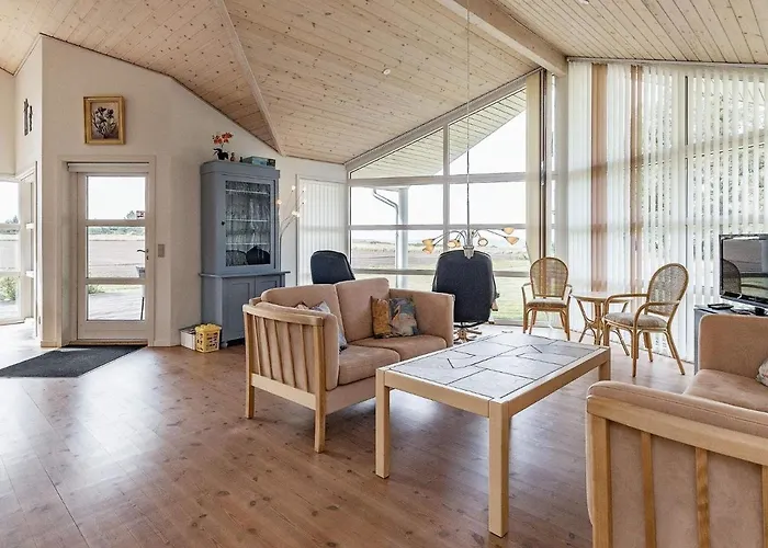 Σπίτι διακοπών 8 Person In *