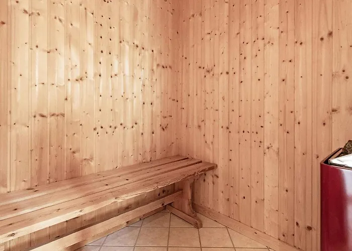 8 Person In Σπίτι διακοπών